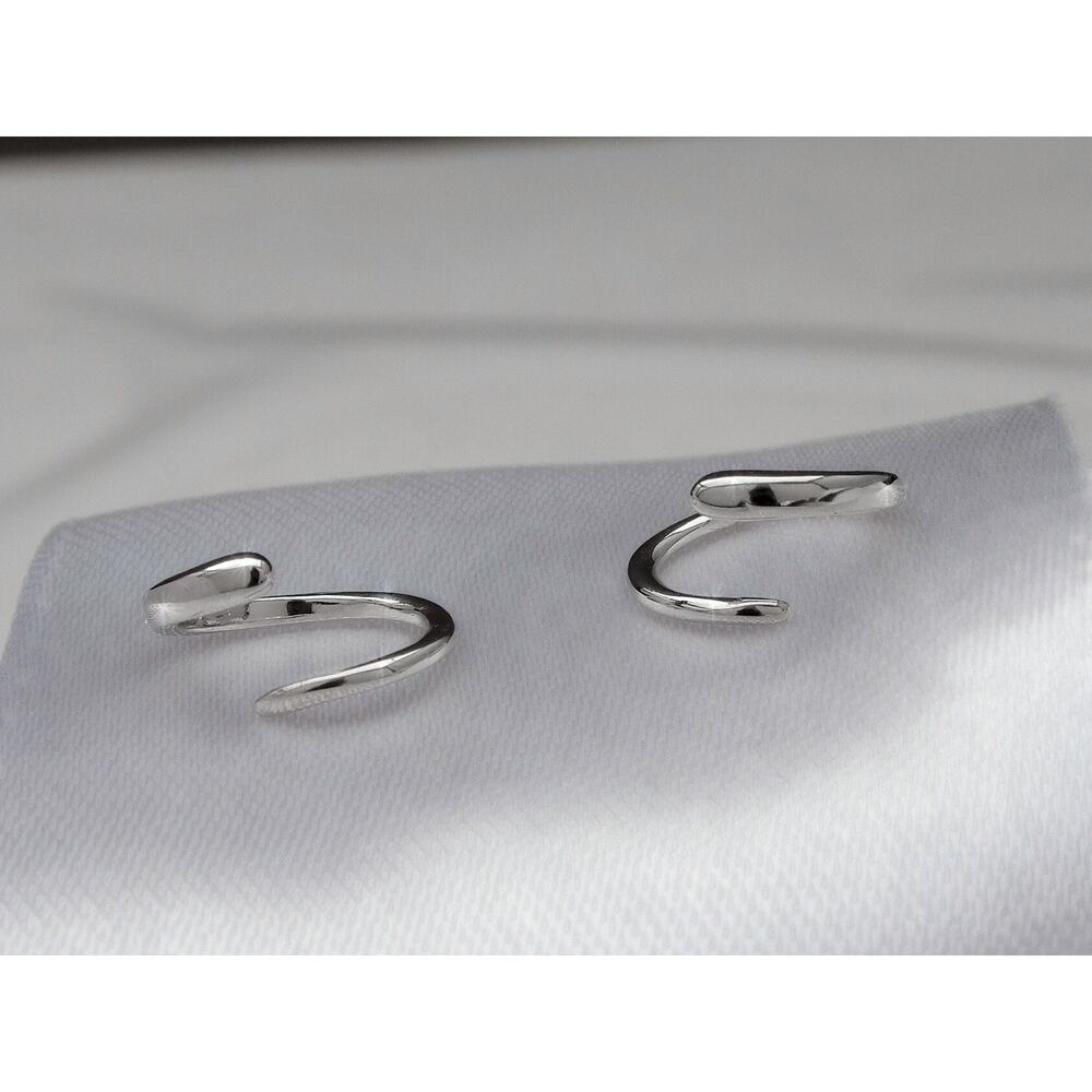 Tiny Everyday Lightweight Spiral Hoops, Silver 92… - image 1